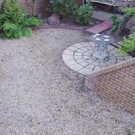 グラスゴー Bright City Centre House - Private Garden & Parking!ヴィラ エクステリア 写真